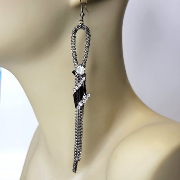 Long Dangling Black Earrings - Picture 1 of 5
